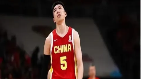 凯尔特人布朗交易点评马匹资料：绿军未来路在何方专家揭示潜在风险